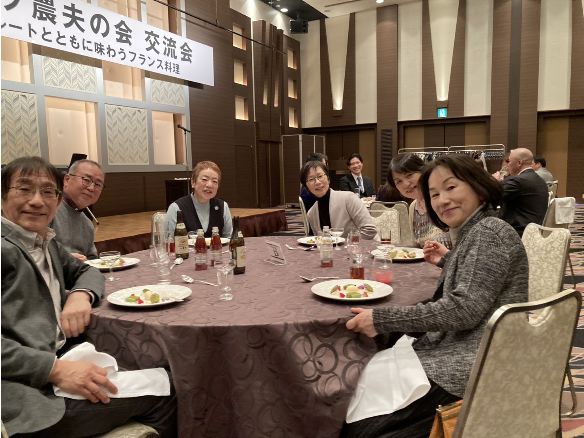 �O���[�v�_�v�̉�𗬉� 2025