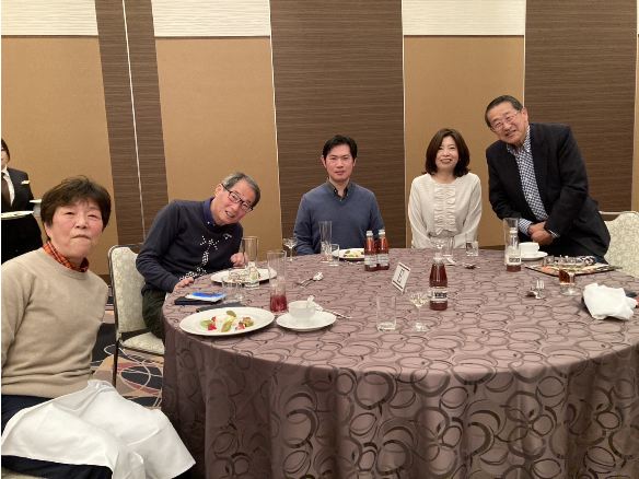 �O���[�v�_�v�̉�𗬉� 2025